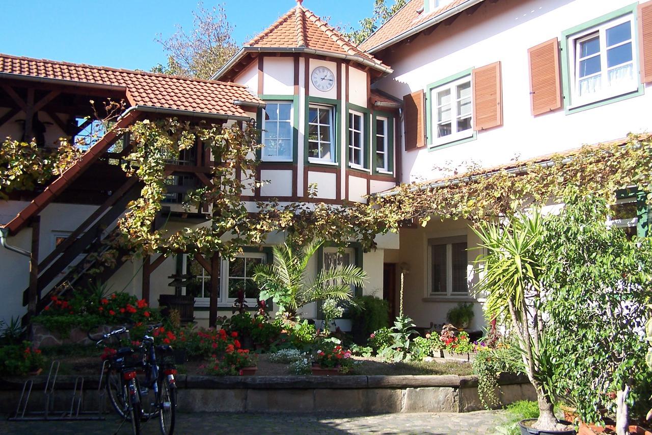 Hotel Zum Engel In Speyer - Roemerberg Berghausen  Dış mekan fotoğraf