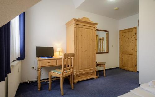 Hotel Zum Engel In Speyer - Roemerberg Berghausen  Dış mekan fotoğraf