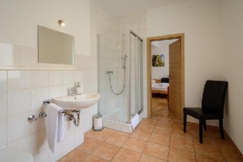 Hotel Zum Engel In Speyer - Roemerberg Berghausen  Dış mekan fotoğraf